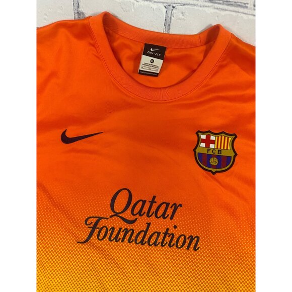 Nike Qatar Foundation Barcelona Soccer Jersey - Picture 6 of 7